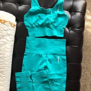 Gymshark leggings /crop/bra set !